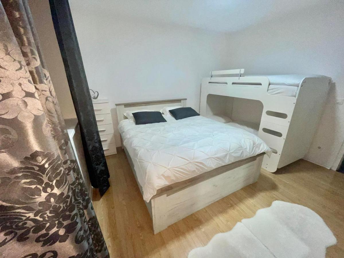 Muric Apartman 7 Λιουμπλιάνα Εξωτερικό φωτογραφία